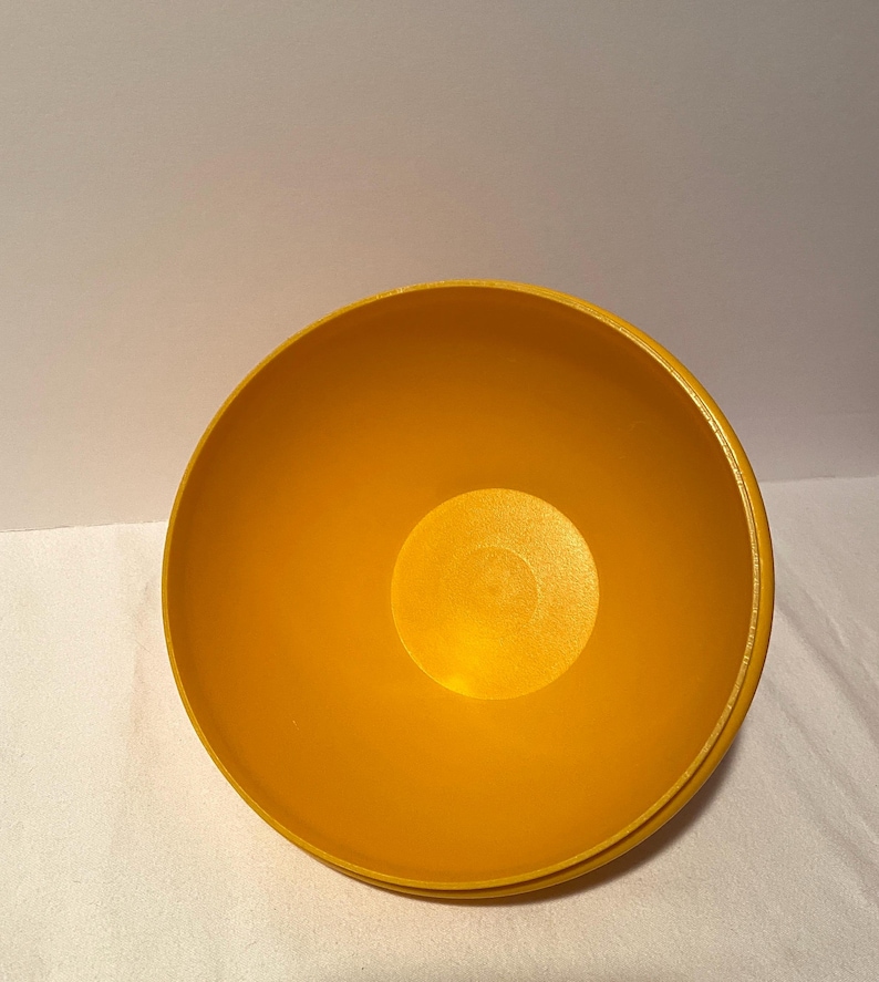 Tupperware Wonderlier Bowls