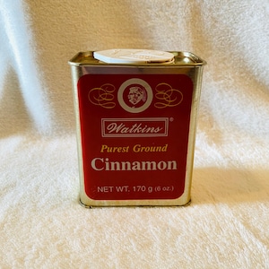 Vintage Spice Tin - Watkins Cinnamon