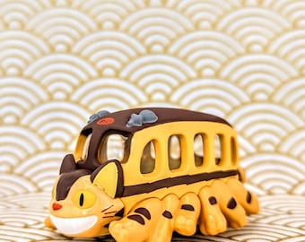 Officieel Catbus-figuur van Studio Ghibli – My Neighbor Totoro-miniatuur – Japan geïmporteerd verzamelobject – Zeldzaam decor ‘Bus-on-Legs’