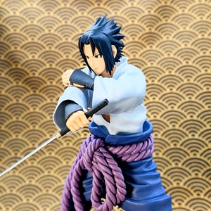 Pode incluir: Um conjunto de tr&ecirc;s canecas de cer&acirc;mica com acabamento fosco e salpicado. As canecas s&atilde;o em tons de creme, cinza claro e cinza escuro. Cada caneca tem um design simples e minimalista, perfeito para caf&eacute; ou ch&aacute;.