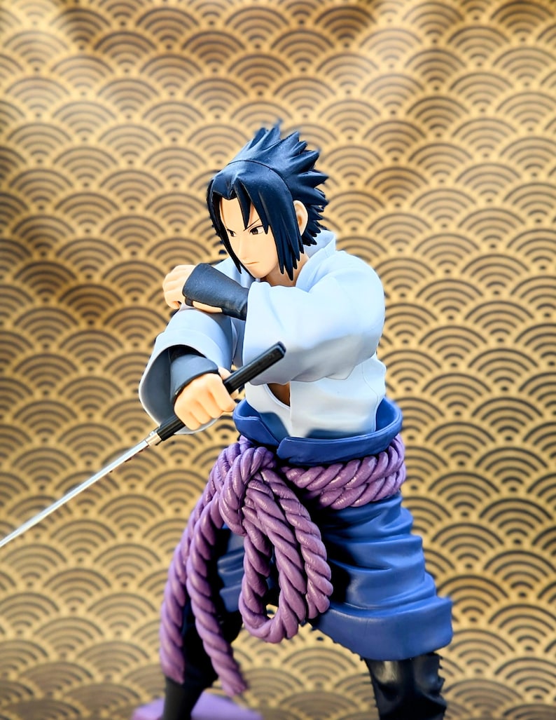 Pode incluir: Um conjunto de tr&ecirc;s canecas de cer&acirc;mica com acabamento fosco e salpicado. As canecas s&atilde;o em tons de creme, cinza claro e cinza escuro. Cada caneca tem um design simples e minimalista, perfeito para caf&eacute; ou ch&aacute;.