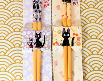 Set di 2 bacchette originali Studio Ghibli, bacchette in legno giapponesi con logo Totoro, oggetto da collezione raro, prodotto in Giappone, ideale come regalo.