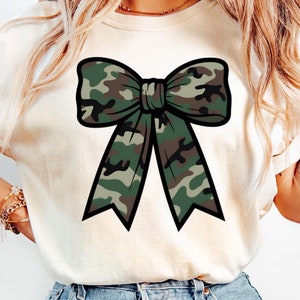 Camo Coquette Bow PNG, Coquette Camouflage bow Png, Mama Clipart, Retro Camo Girl Png, Trendy Coquette PNG, Cute Aesthetic Sublimation