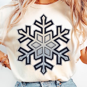 Silver Blue Glitter Snowflake Png, Sublimation Design, Christmas Png, Winter Png, T-Shirt Design, Sweatshirt Png, Digital Download Png, DTF