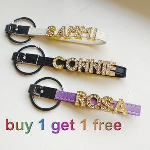 Llavero personalizado especial con nombre personalizado, diamantes de imitación dorados brillantes, compra 1 y llévate 1 gratis, regalo de joyería de cumpleaños para amigas