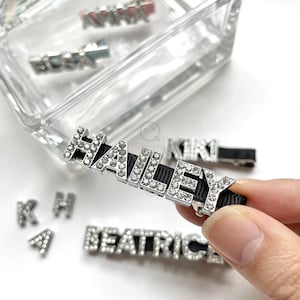 Pinza para el pelo personalizada con nombre y brillantes, hecha a mano, con letras de diamantes de imitación brillantes de metal, joyería para aniversario, boda, cumpleaños, regalo para mujeres y niñas