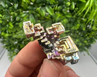大型レインボービスマス結晶、希少な宝石、コレクションピース - Etsy 日本