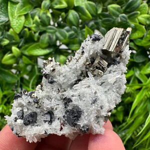 Wonderful Pyrite,Sphalerite,Quartz,Calcite from 9 th September mine,Madan,Bulgaria,natural,collection mineral specimen,home decor crystal