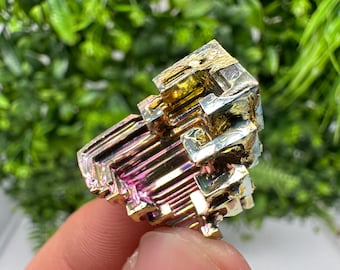 大型レインボービスマス結晶、希少な宝石、コレクションピース - Etsy 日本