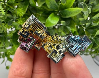 大型レインボービスマス結晶、希少な宝石、コレクションピース - Etsy 日本