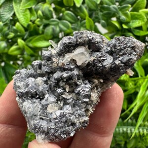 素晴らしい方鉛鉱、クォーツ、方解石、ブルガリア、ボリエヴァ鉱山産、天然、コレクション用鉱物標本、室内装飾用クリスタル、コレクション用鉱物