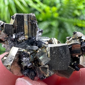 Stunning Purite whit hematite on Sphalerite whit Quartz natural minerals souvenir crystal gift collection minerals Borieva mine Bulgaria