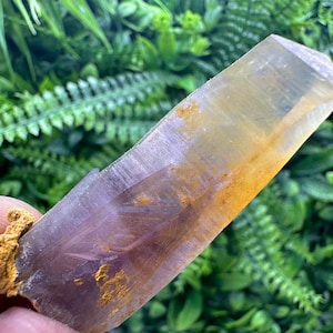 Wonderful Amethyst Phantom whit Cérusite, natural minerals souvenir crystal,collectors specimen,rare crystal,rare Amerhyst,gift,souvenir