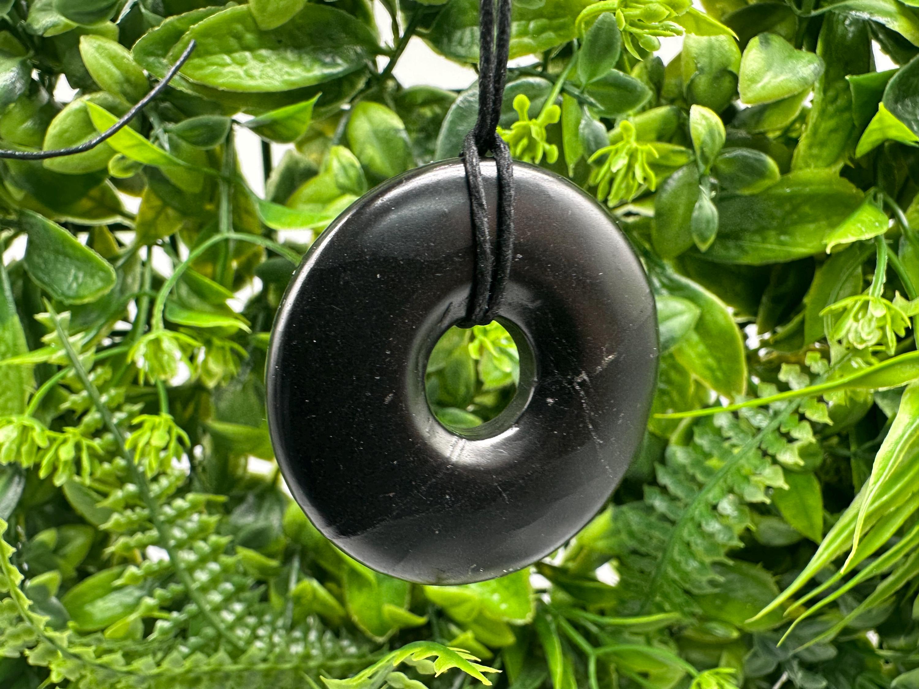 Natural Shungite Raw Stone Pendant Necklace – Reiki Healing Crystal Rope Chain