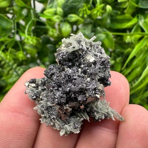 Stunning Pyrite,Sphaleriteon Green Quartz from Borieva mine,Bulgaria,natural collection mineral specimen,home decor stone,floating crystal