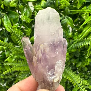 Wonderful Amethyst Phantom whit Cérusite, natural minerals souvenir crystal,collectors specimen,rare crystal,rare Amerhyst,gift,souvenir