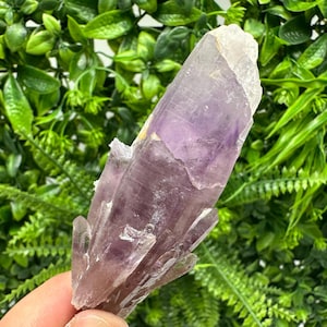 Wonderful Amethyst Phantom whit Cérusite, natural minerals souvenir crystal,collectors specimen,rare crystal,rare Amerhyst,gift,souvenir