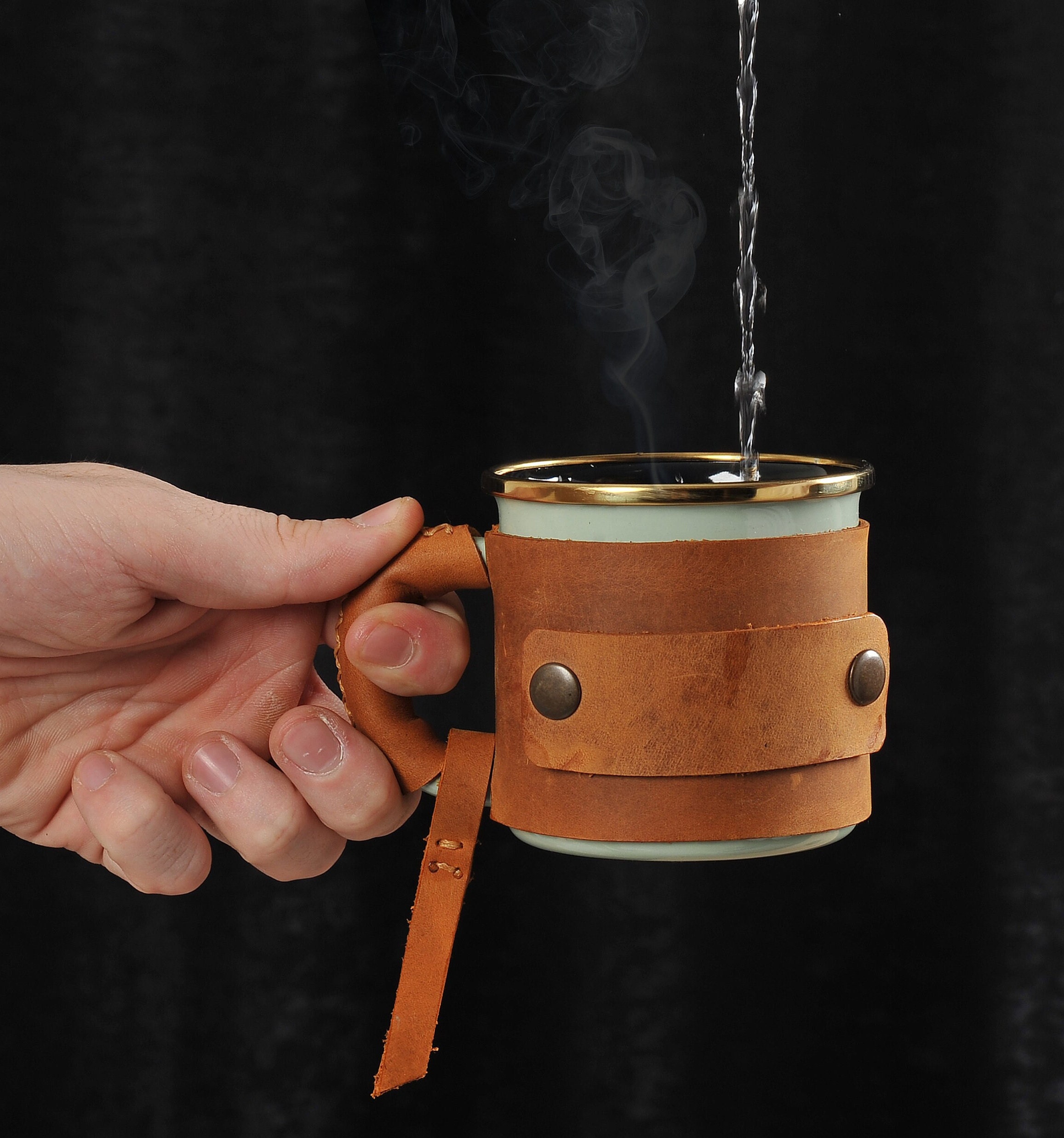 Enamel Mug With Cover & Removable Leather Handle - Galen Leather