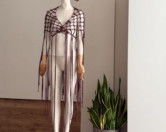 Boho-Netzschal mit Fransen | Handgefertigter Schal aus recyceltem Jersey | Festival-Überwurf | Brauner Makramee-Umhang | Nachhaltige Boho-Kleidung