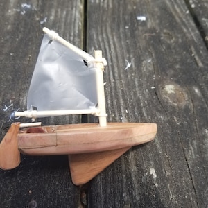 Gaff micro- sloop