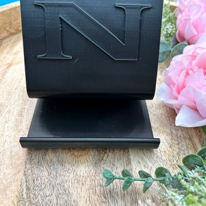 Suporte para tablet/ipad com inicial personalizada