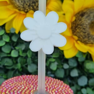 Flower straw topper