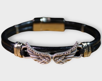 Braccialetto in pelle con ali d'angelo