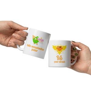 DOWOLNE NAZWISKO I JĘZYK; Najlepszy kubek urodzinowy Duolingo. Spersonalizowany i dostosowany.