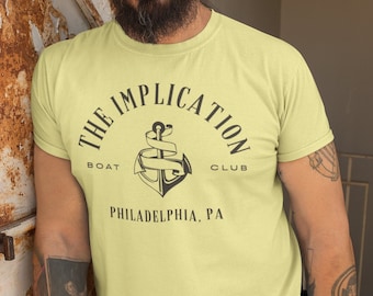 La implicación es siempre soleado en Filadelfia camiseta / camiseta parodia / Dennis Reynolds La implicación / camiseta siempre soleada unisex