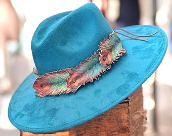Feather Hat Band, Hand Burned Feather Hat Band, Western Boho Hat Band, Adjustable Hat Band, Feather Band for Hat, Leather Feather Hat Band