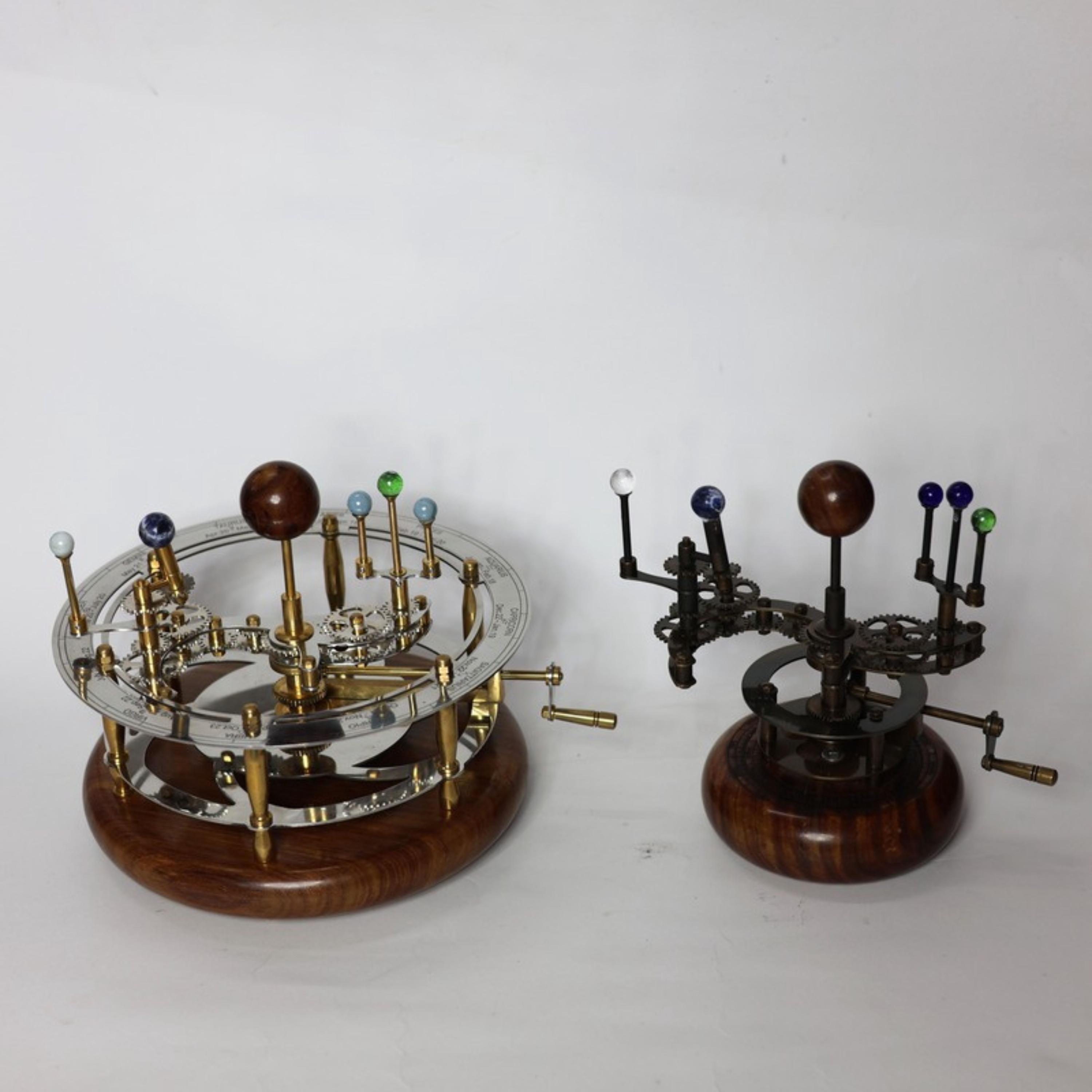 太陽系天体モデル 完全に機能するアンティーク太陽系儀 土星付き