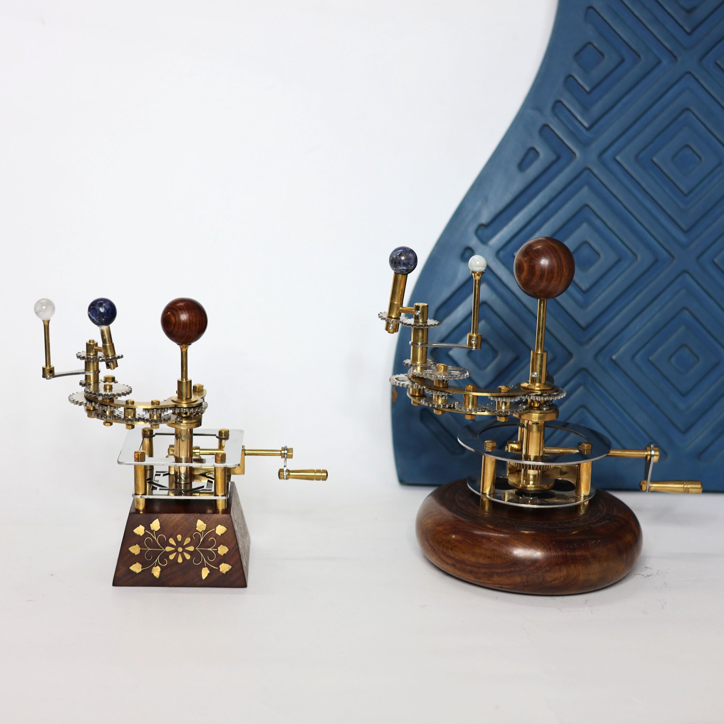 ​【希少実働品】太陽医学光線治療器 昭和レトロ インダストリアル 舞台装飾 太陽系天体モデル 完全に機能するアンティーク太陽系儀 土星付き