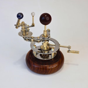 Orrery A Premium Home Décor 8 &quot;Kunststück, Sonnensystem mit Halbedelstein oder Murmeln