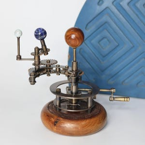 Orrery A Premium Home Décor 8 &quot;Kunststück, Sonnensystem mit Halbedelstein oder Murmeln