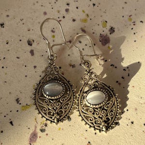 925 Silver Filigree Tribal Earrings – Handmade Moroccan Ethnic Jewelry, Oxidized Chandelier Design with Gray Gemstone