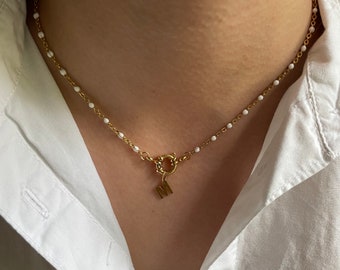 Collana con ciondolo lettera Agnès, chiusura e catena dorata con perle, acciaio inossidabile, gioielli da donna, gioielli, idea regalo, personalizzato, estivo