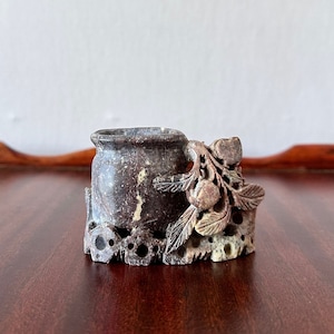 SOAPSTONE SCULPTURE Vase - Carved Oriental - VINTAGE (SS01)