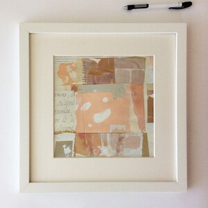 Collage artistico,Collage originale,Piccolo astratto,Oro rosa,Contemporaneo,Regalo d'arte,Terra Cotta,Carte vintage,Riciclato,Arte quadrata,Arte multimediale mista