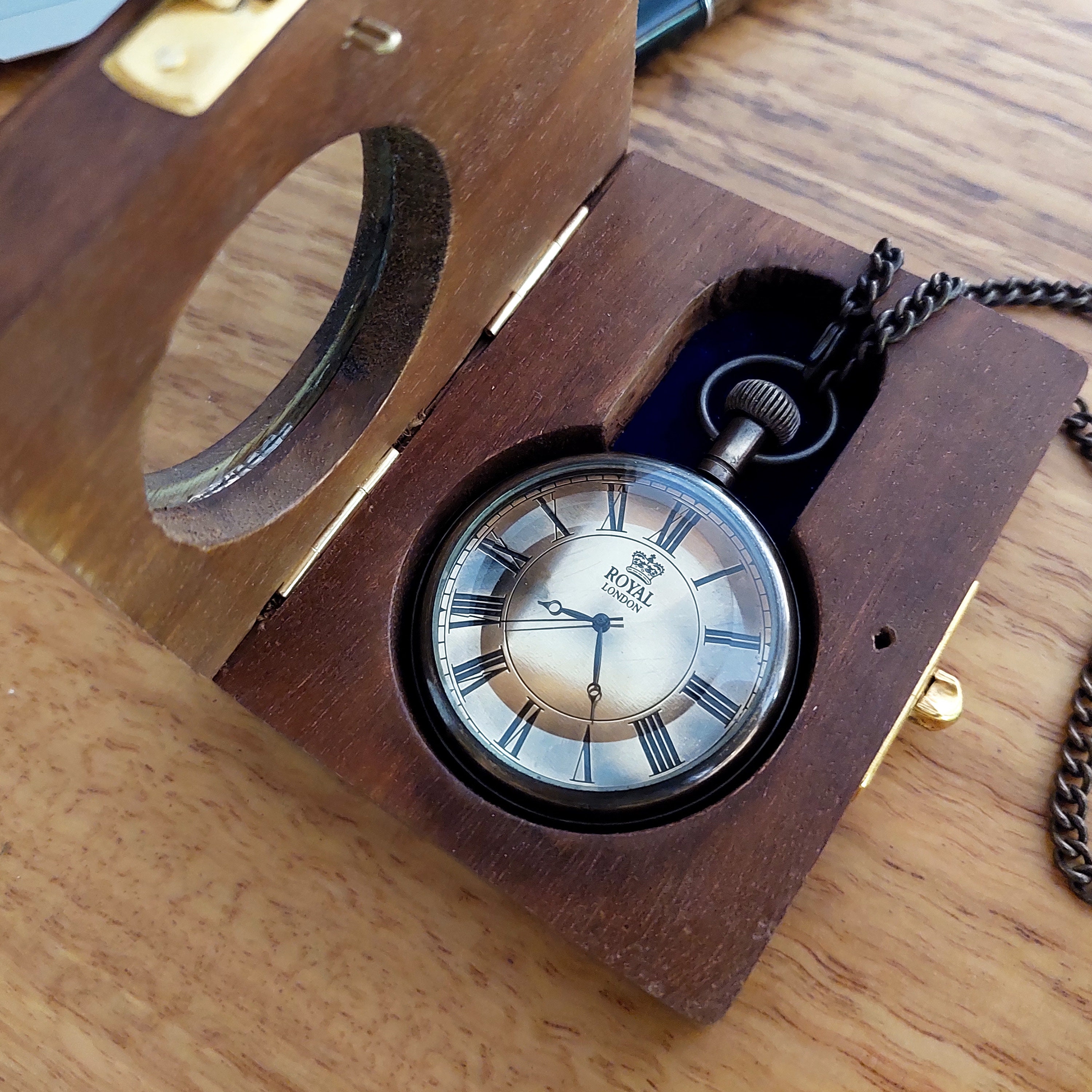 Multiple pocket hot sale watch display case
