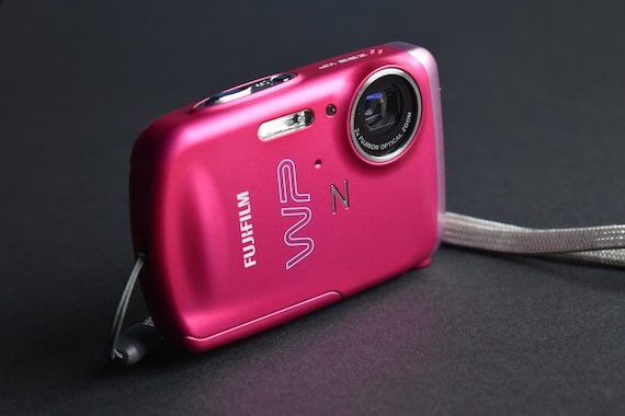 実写美⭕️【動作確認済】FUJIFILM FinePix Z33WP ピンク - メルカリ