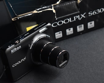 Nikon Coolpix S6300 16.0MP 10x Digital Camera - Original Incl. BOX - Camera