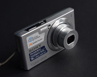 Sony Cyber-shot DSC-H3 8.1 MP Digital Camera - Etsy UK