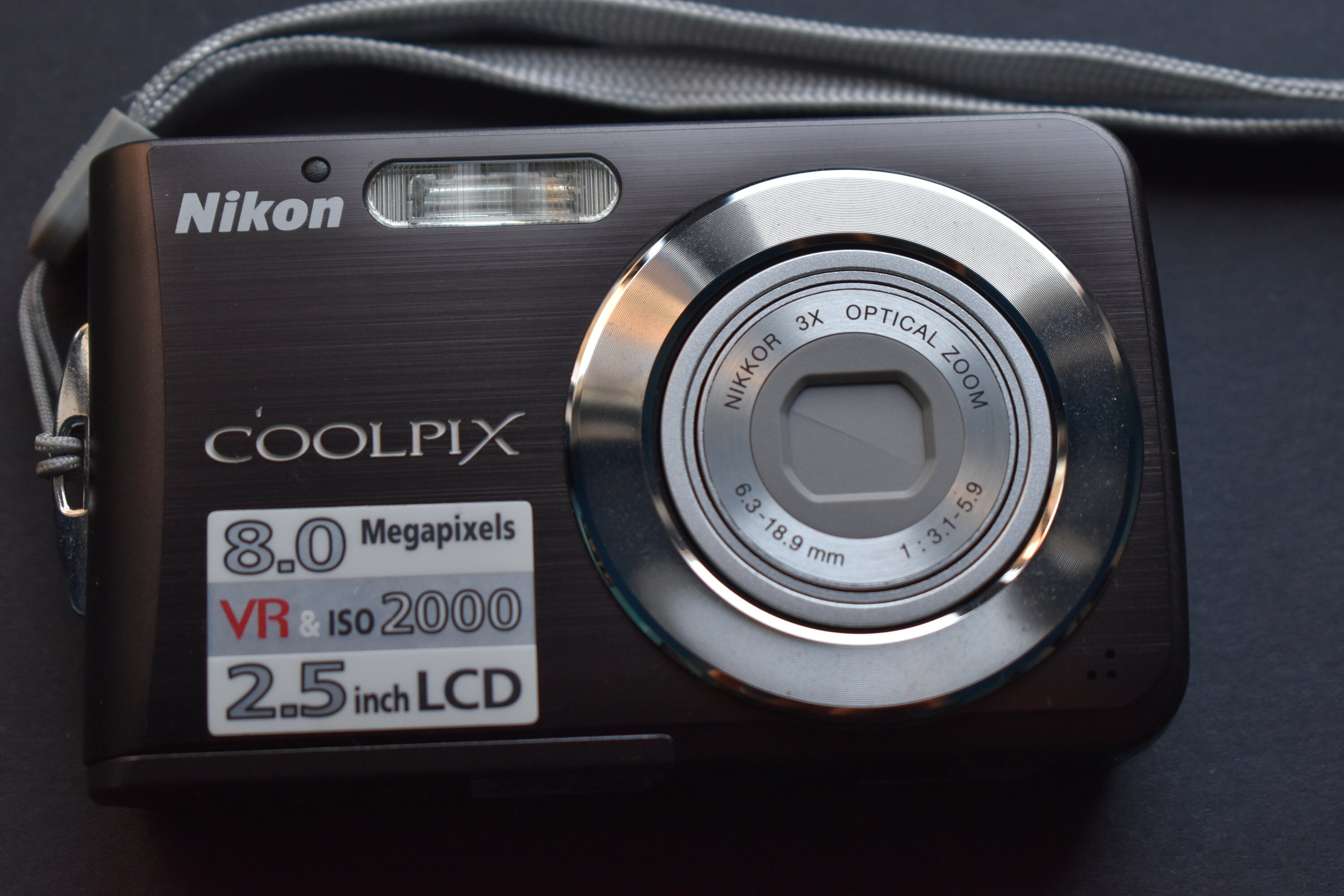 Amazon.com : Nikon Coolpix S210 8MP Digital Camera with 3x