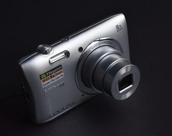 Nikon Coolpix S3600 Digital Camera 20.1mp 8x Wide Optical Zoom