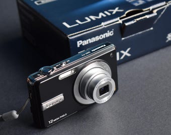 Panasonic Lumix DMC-F3 Digital Camera 12 MegaPixel 4x Optical Zoom - Incl BOX
