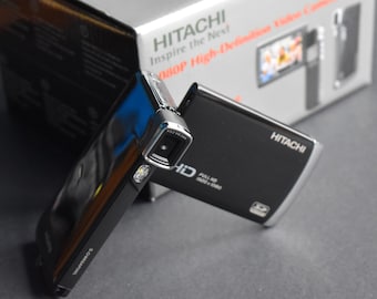 Hitachi DZHV-584E Full HD Mini Camcorder - Boxed & Charger Digital Video Camera