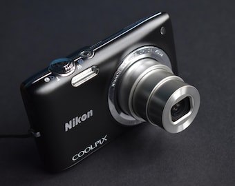 Nikon Coolpix S2700 16 MP Point And Shoot BLACK Digitale Compact Camera Zoom