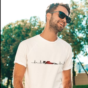 Formula 1 Heartbeat T-Shirt in Black and Red Unisex- Motorsport Apparel for Racing Fans , Ferrari, Charles Leclerc, Carlos Sainz, Shumacher