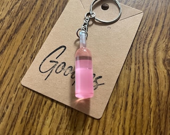 Miniature Resin Drink Keychain: Realistic Alcohol Bottle Charm Accessory