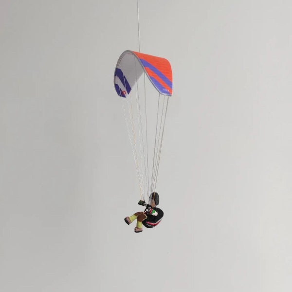 Geschenk für Gleitschirmflieger. Paragliding Souvenir MiniMe, Innendekoration für Fallschirmspringer. Hängeornament Paraglider